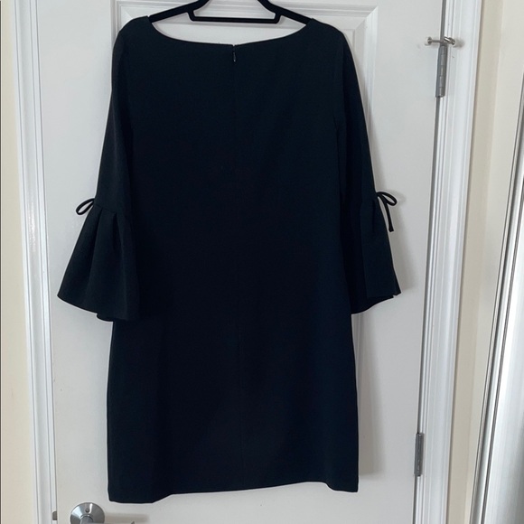 Eliza J Elegant Black Bell Sleeve Dress - Picture 4 of 10